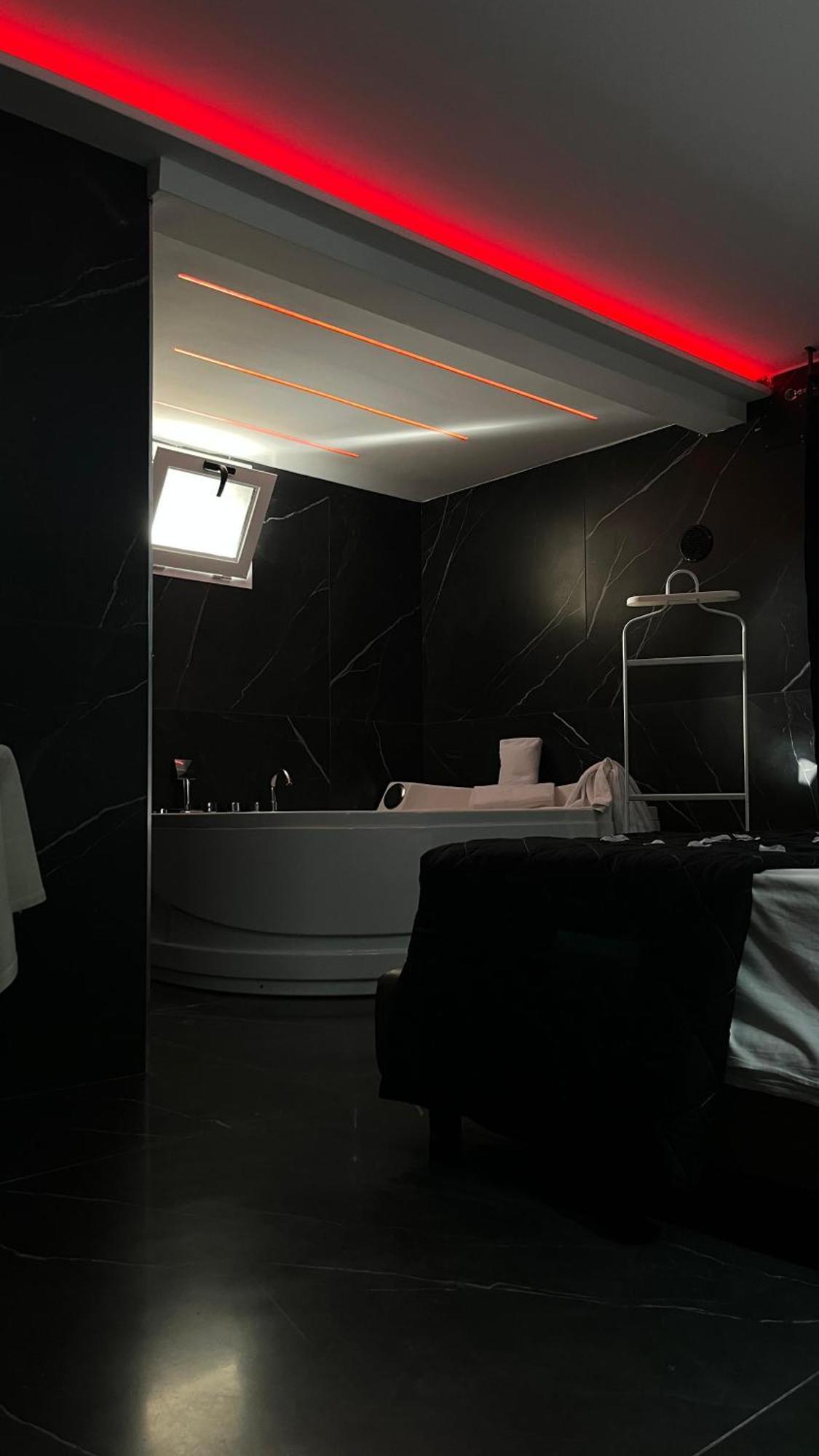 Hotel Glem Varcaturo Luaran gambar